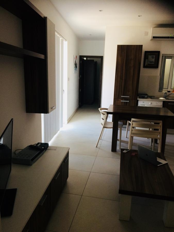 Paceville Montecarlo Apartments Сент Джулианс Экстерьер фото